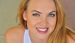 18 year old blond with big tits Aislin wets and fingers her pink slit in a tub